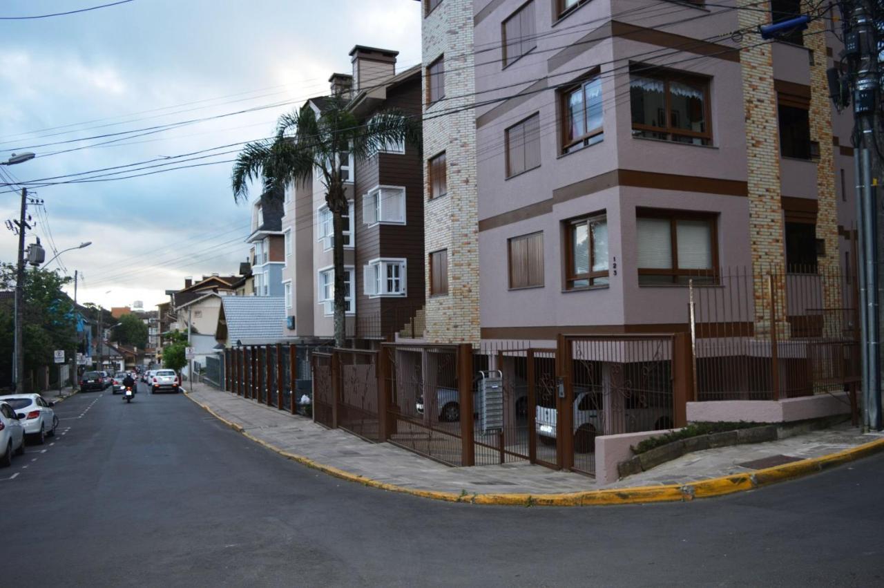 Apartamento Rosa Edificio Di Trevi Gramado Exterior foto